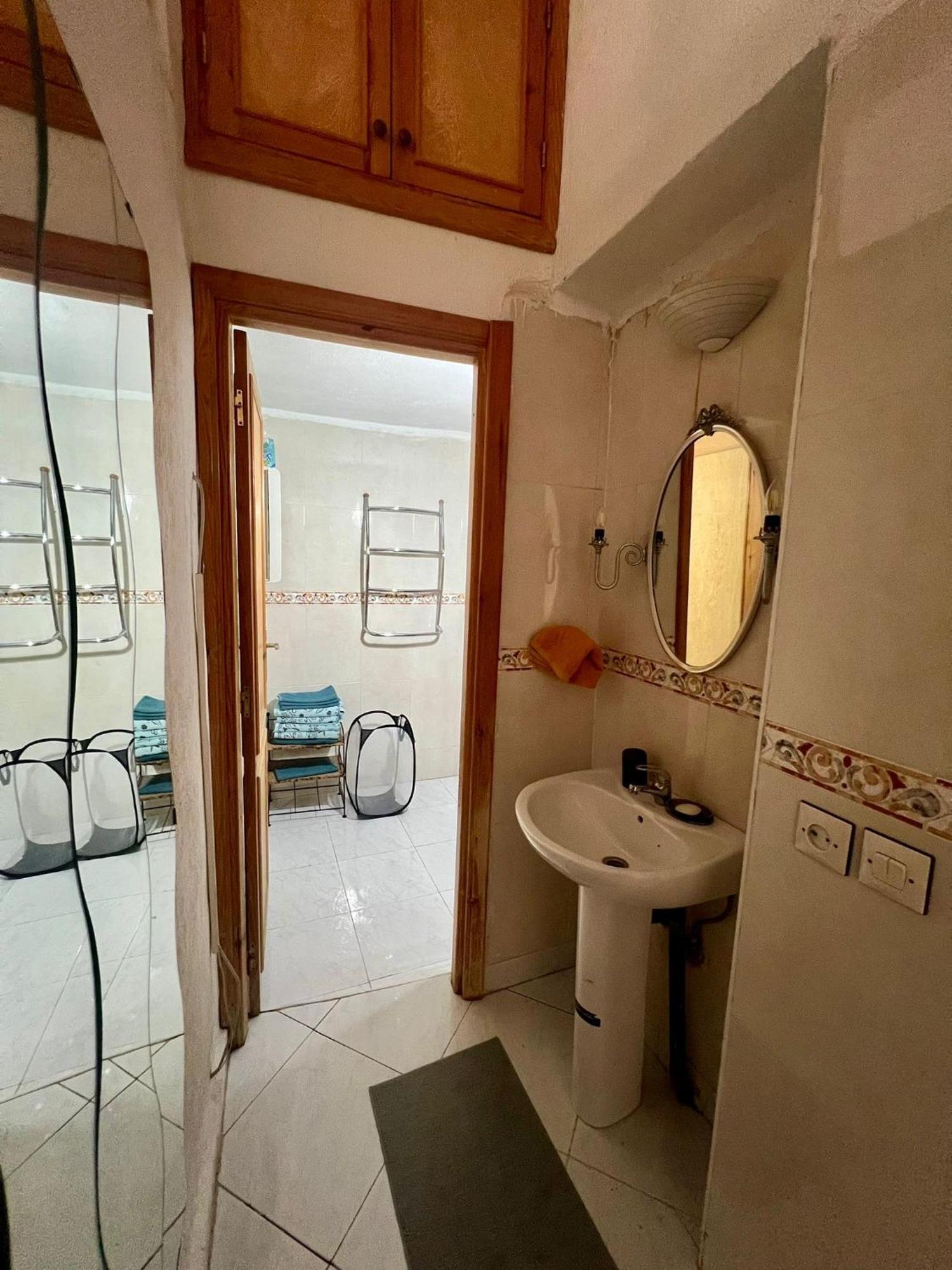 A Pleasant Stay In Best Area Of Medina Фес Экстерьер фото