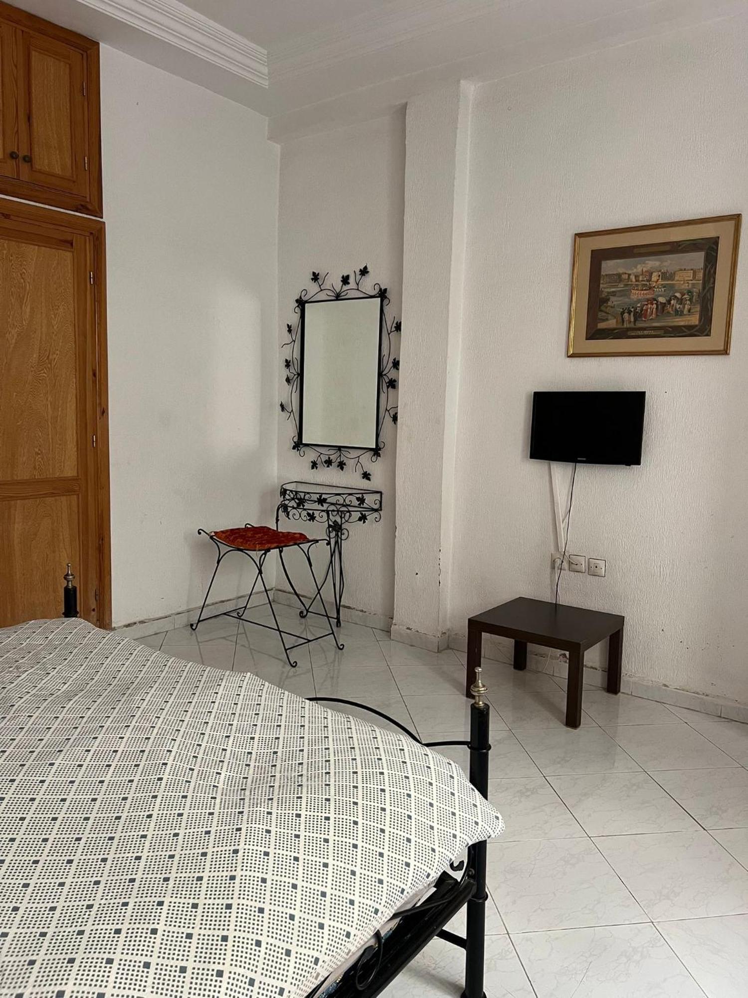 A Pleasant Stay In Best Area Of Medina Фес Экстерьер фото